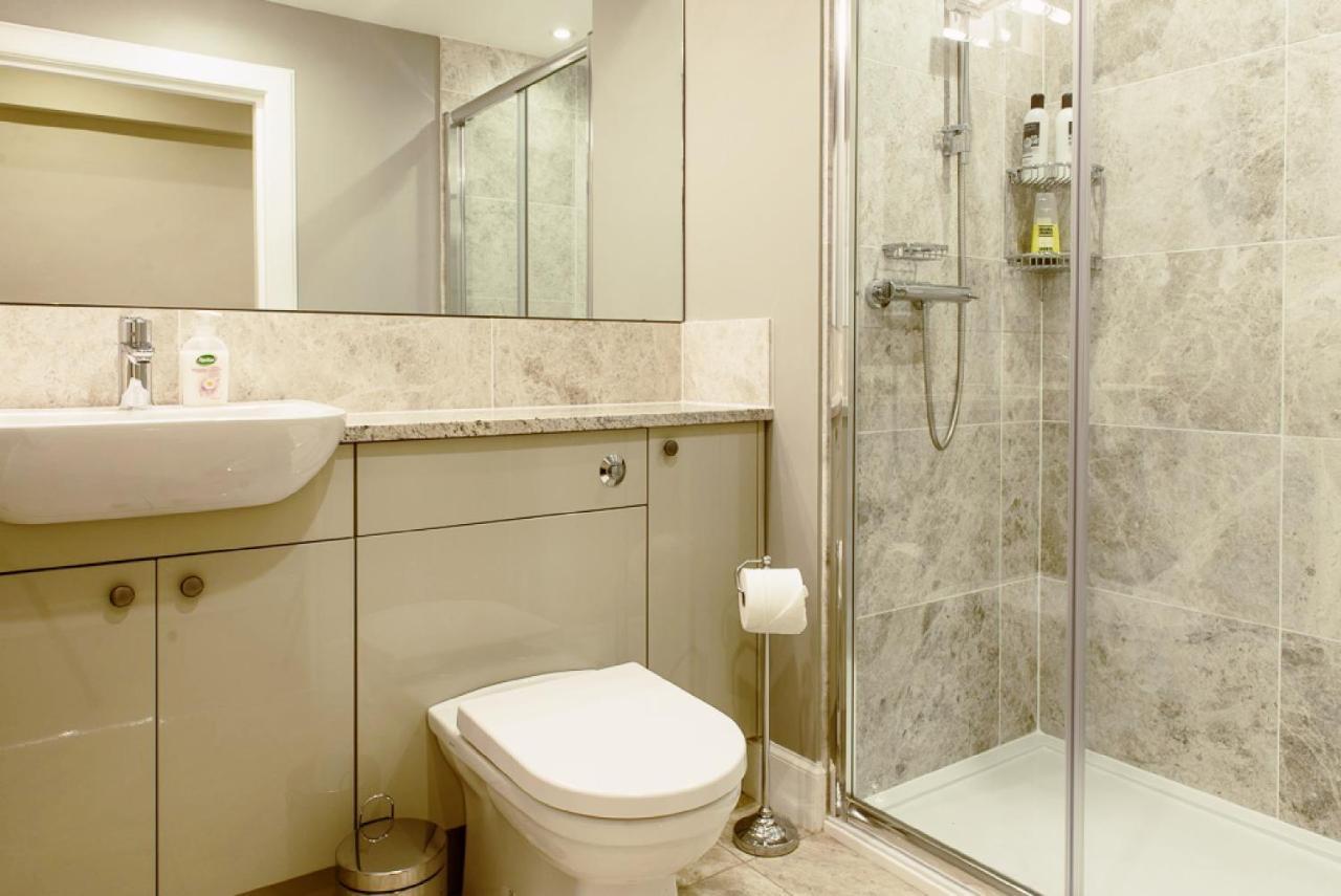 Gorgeous Central Edinburgh 3-Bedroom Apartment Exteriör bild